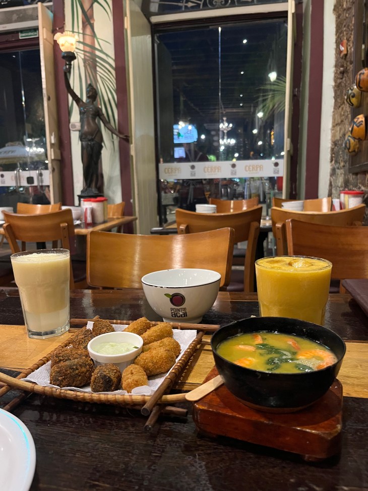 Tacacá e Maniçoba Point do Açaí