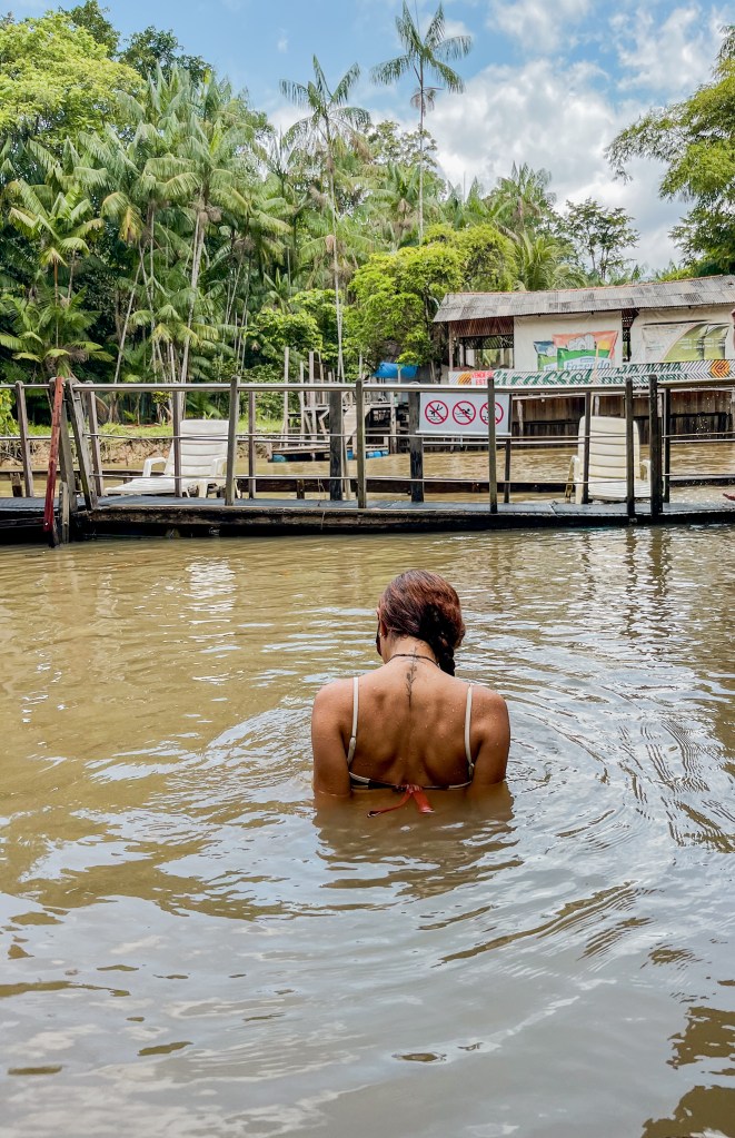 Banho de rio em Belém do Pará